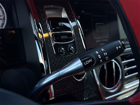 Used 2020 Rolls-Royce Wraith image 23