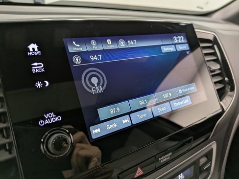 Certified 2023 Honda Passport EX-L image 13