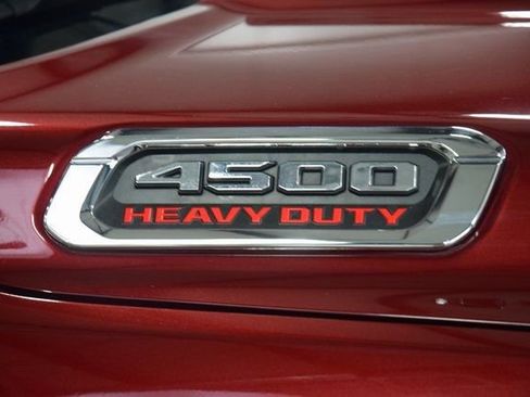 Used 2024 RAM 4500 SLT w/ Quick Order Package 2YG SLT image 9