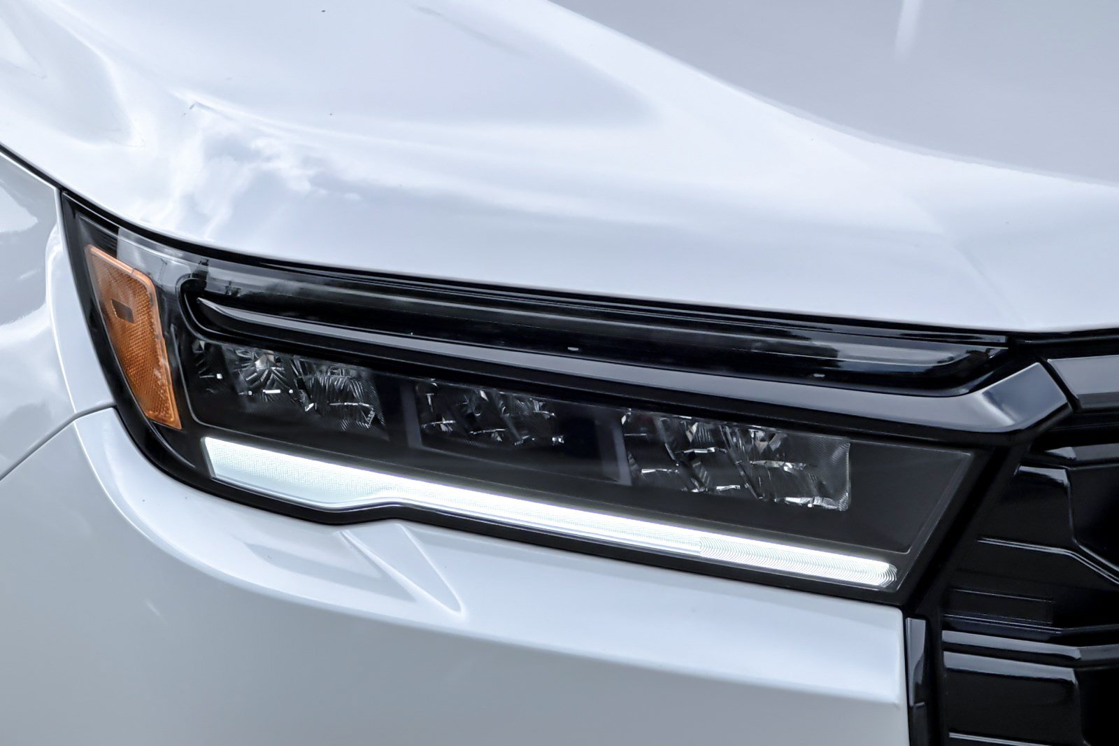 New 2026 Honda Pilot Black Edition image 11