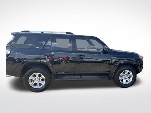 Used 2022 Toyota 4Runner SR5 RWD image 7