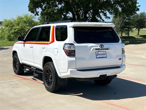 Used 2023 Toyota 4Runner 40th Anniversary SE image 6