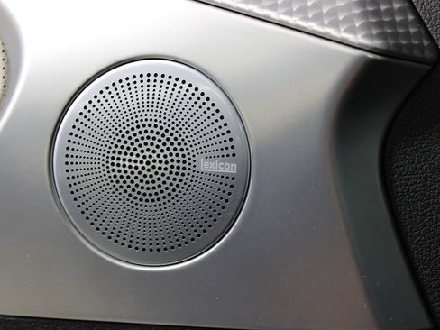 Used 2023 Genesis G70 2.0T w/ Sport Prestige Package image 11