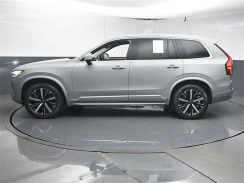 Certified 2025 Volvo XC90 B6 Core w/ Protection Package image 4