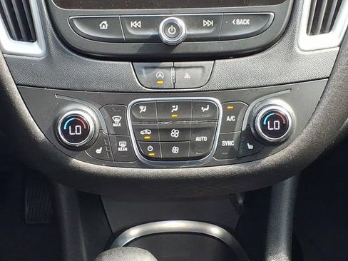 Used 2024 Chevrolet Malibu LT FWD image 13