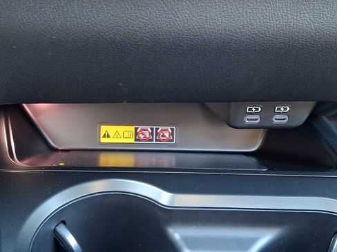 New 2026 Lexus UX 300h AWD image 13