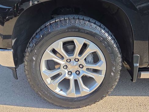 Used 2023 Chevrolet Silverado 1500 LTZ w/ LTZ Premium Texas Edition AWD/4WD image 12