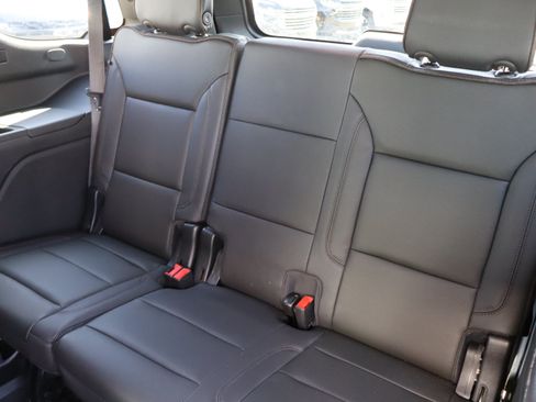 Used 2022 Chevrolet Tahoe High Country AWD/4WD image 35