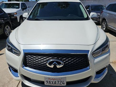 Used 2020 INFINITI QX60 Pure FWD image 2