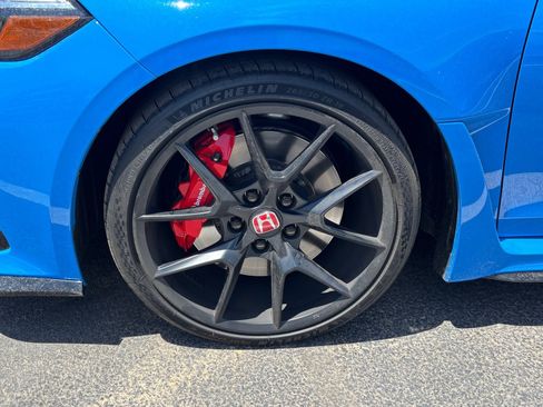 Used 2024 Honda Civic Type R image 6