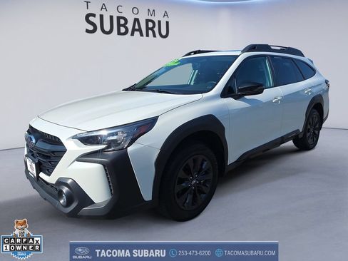 Used 2025 Subaru Outback Onyx Edition AWD/4WD image 1