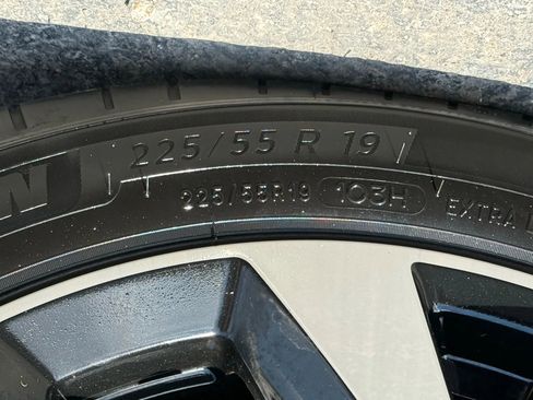 Used 2021 Ford Mustang Mach-E Premium image 49