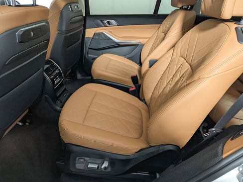 Certified 2023 BMW X7 xDrive40i AWD/4WD image 47