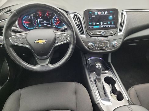 Used 2018 Chevrolet Malibu LT image 22