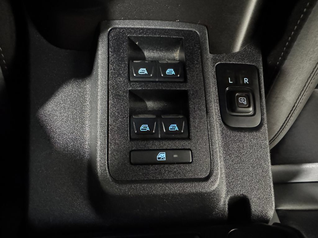 Used 2023 Ford Bronco Big Bend AWD/4WD image 36