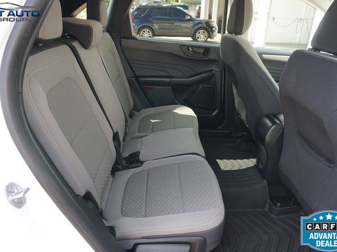 Used 2022 Ford Escape SE FWD image 23