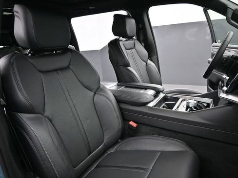 New 2026 Jeep Grand Wagoneer Limited AWD/4WD image 26