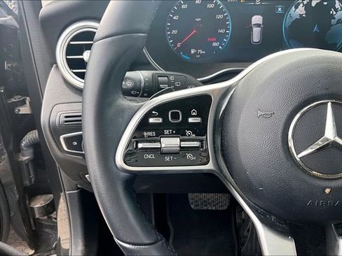 Used 2022 Mercedes-Benz GLC 300 image 18
