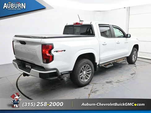 Certified 2024 Chevrolet Colorado LT w/ LT Convenience Package II image 12
