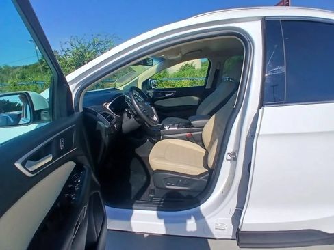 Used 2020 Ford Edge SEL AWD/4WD image 13
