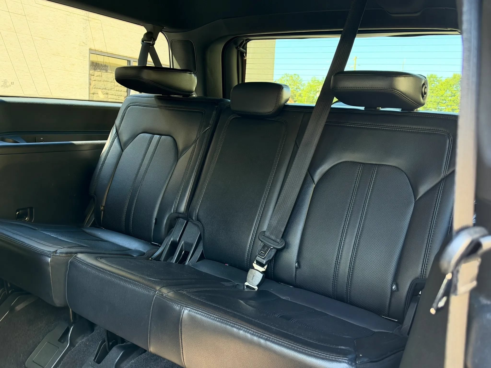 Used 2020 Ford Expedition Max Limited w/ Equipment Group 302A RWD image 35