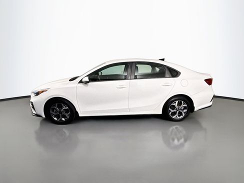 Used 2019 Kia Forte LXS FWD image 6