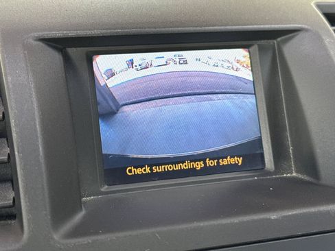 Used 2012 Toyota Highlander FWD 4dr V6 (Natl) w/ Tech Pkg image 23