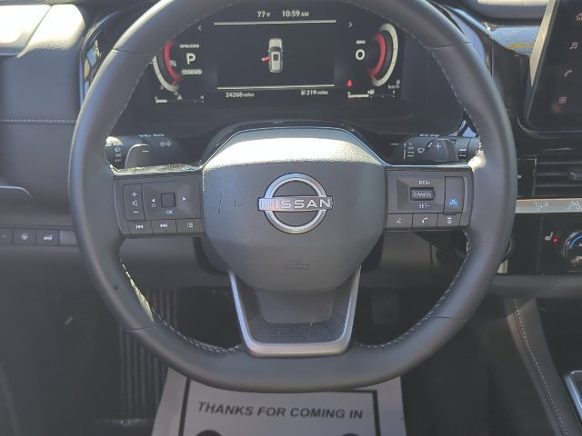 Used 2026 Nissan Pathfinder SL FWD image 8