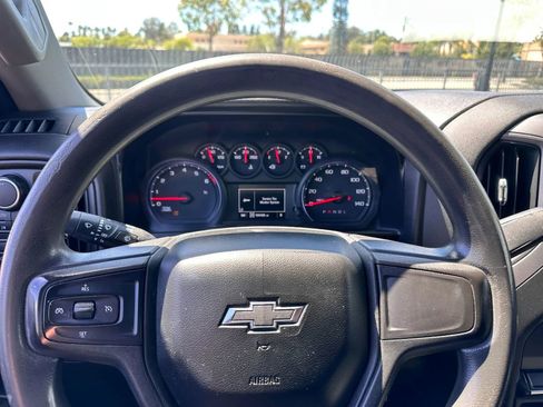 Used 2019 Chevrolet Silverado 1500 Custom Trail Boss w/ Custom Convenience Package AWD/4WD image 46