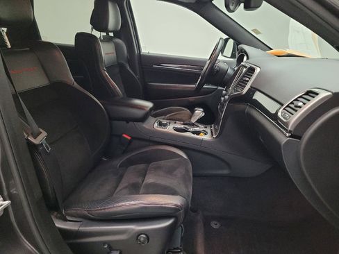 Used 2017 Jeep Grand Cherokee Trailhawk image 21