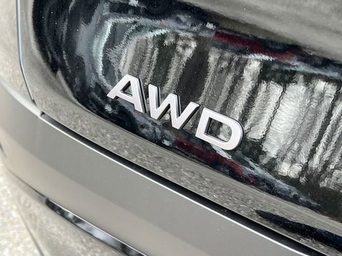 New 2026 Nissan Murano SV image 23