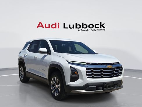 Used 2025 Chevrolet Equinox LT AWD/4WD image 1