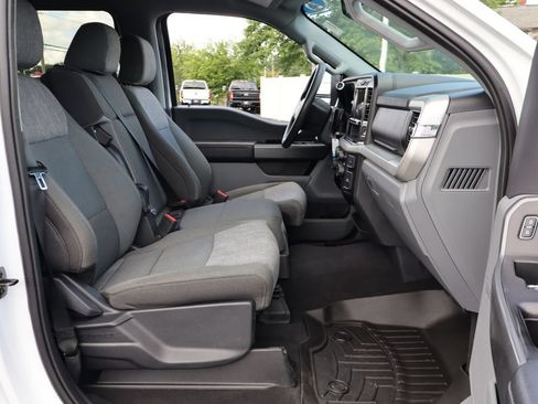 Used 2025 Ford F250 XLT AWD/4WD image 32