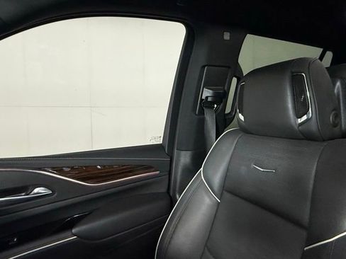 Certified 2023 Cadillac Escalade Premium Luxury w/ LPO, Radiant Package AWD/4WD image 14