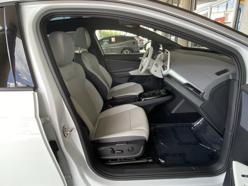 Certified 2021 Volkswagen ID.4 1st Edition RWD image 41