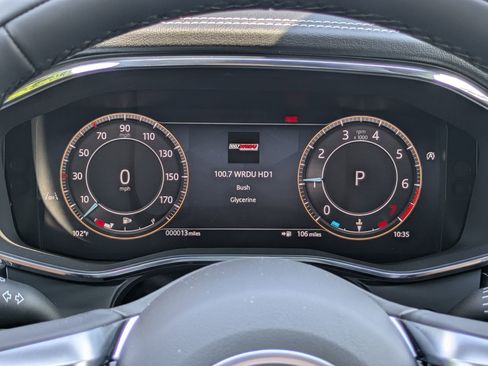 New 2026 Jaguar F-PACE R-Dynamic S image 10