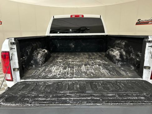 Used 2017 RAM 2500 Tradesman w/ Chrome Appearance Group image 5