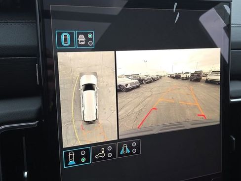 New 2026 GMC Yukon XL Denali w/ Sun & Power Step Package image 5