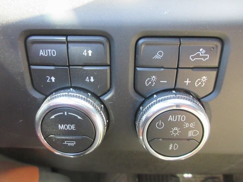 New 2026 GMC Sierra 2500 Denali Ultimate image 19