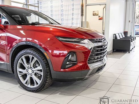 Used 2022 Chevrolet Blazer Premier w/ Enhanced Convenience Package image 4