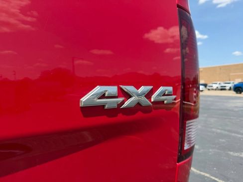 Used 2017 RAM 2500 Tradesman w/ Chrome Appearance Group AWD/4WD image 20