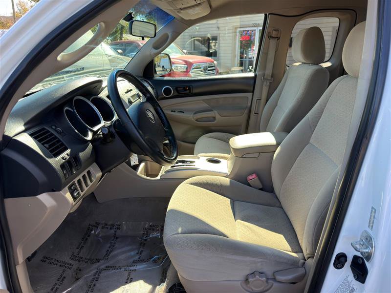 Used 2008 Toyota Tacoma PreRunner w/ SR5 Pkg #2 RWD image 19