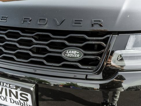 Used 2022 Land Rover Range Rover Sport HST image 35