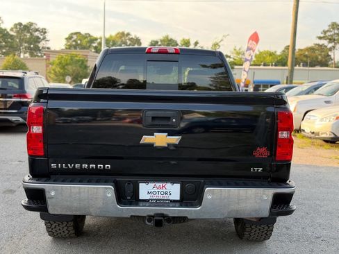 Used 2015 Chevrolet Silverado 1500 LTZ Z71 w/ LTZ Plus Package AWD/4WD image 7