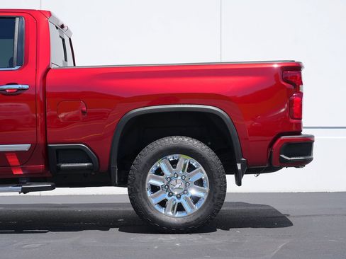 Used 2024 Chevrolet Silverado 3500 High Country w/ High Country Premium Package AWD/4WD image 12