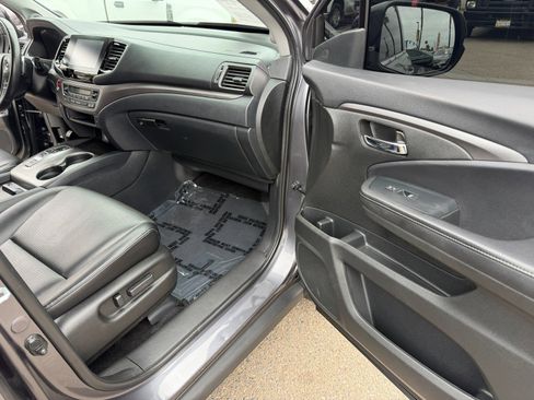 Used 2023 Honda Ridgeline RTL image 17