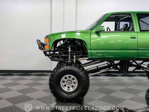 Used 1988 Chevrolet Silverado 1500 2WD Extended Cab image 22