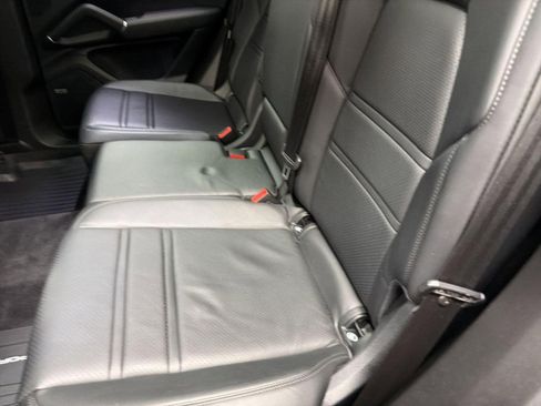 Used 2019 Porsche Cayenne image 22