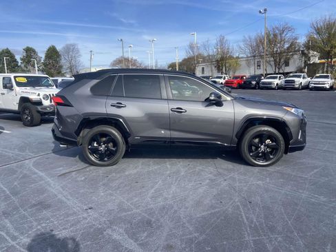 Used 2021 Toyota RAV4 XSE image 10