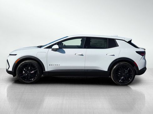 New 2026 Chevrolet Equinox EV LT w/ LPO, Blackout Package image 4